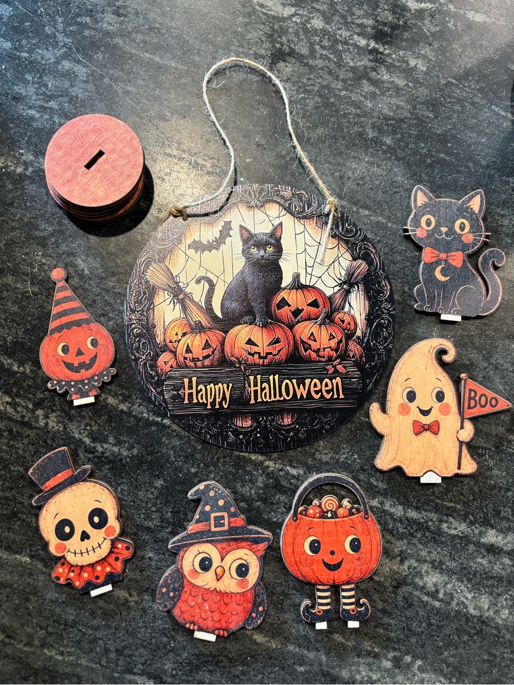 Happy Halloween Black Cat & Pumpkin Hanging Sign - Halloween Decor